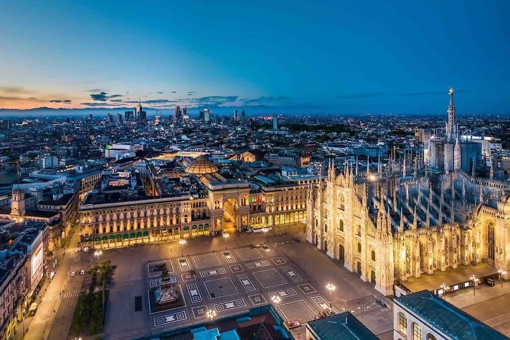 Porta Nuova Lusso 8 Minuti Dal Duomo Apartment Milan